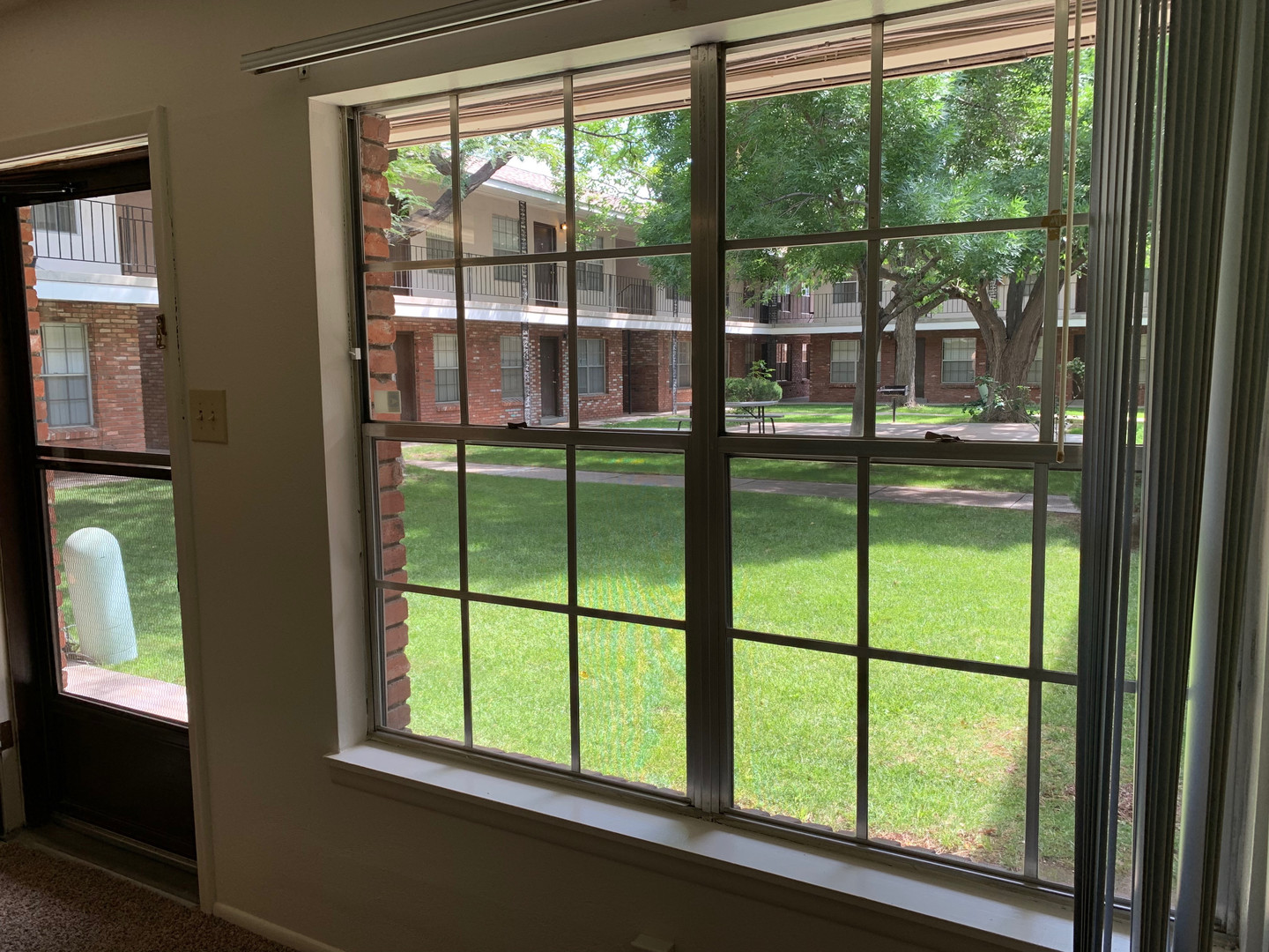 Albuquerque Apartment: 1400 Virginia St. NE