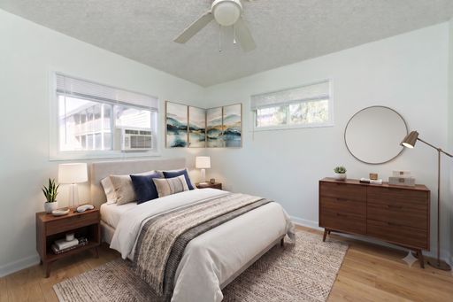 Listing photo thumbnail