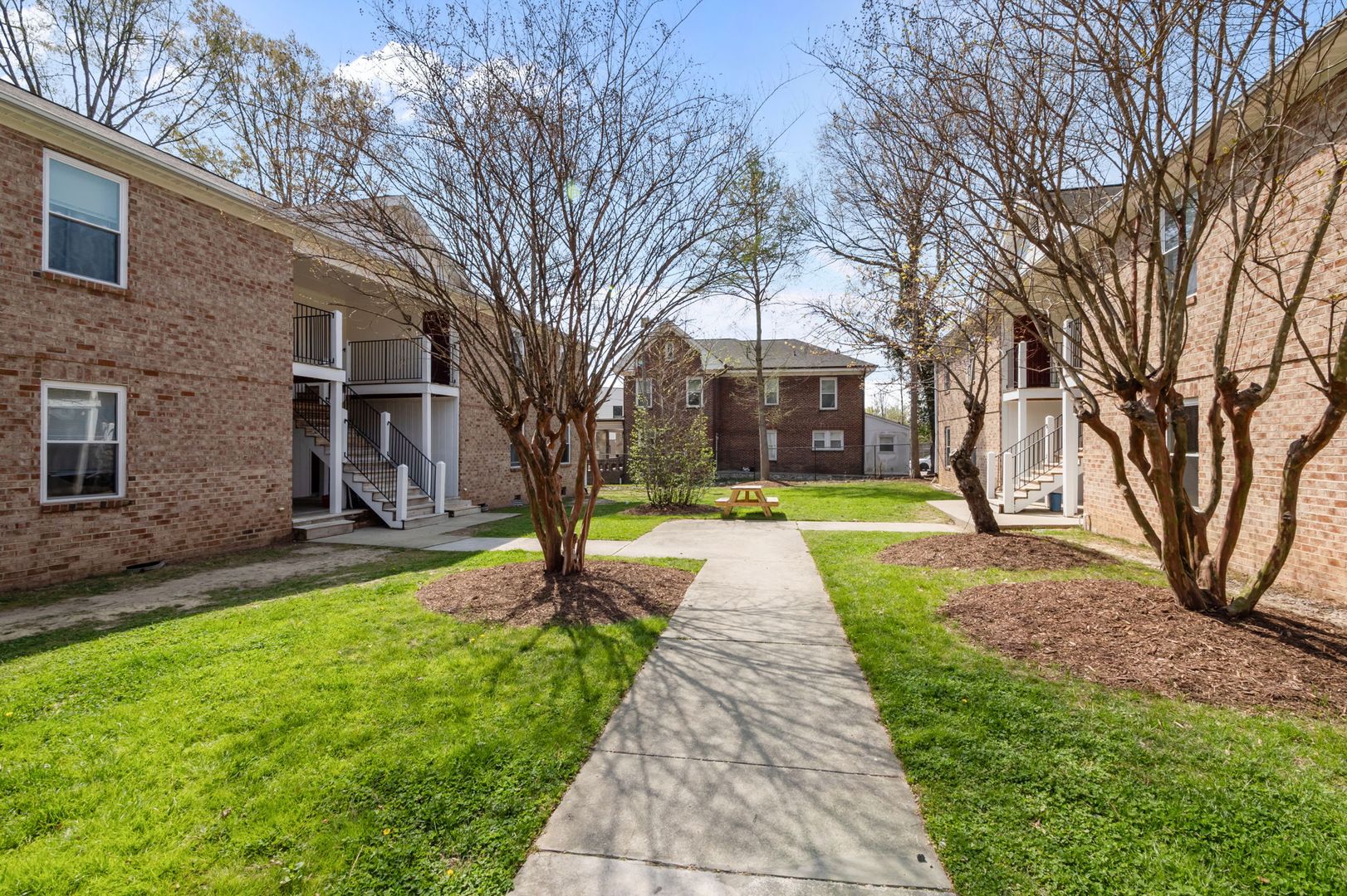 Durham Apartment: 823 N Mangum