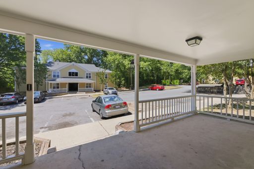 Listing photo thumbnail