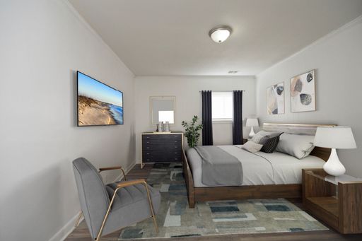 Listing photo thumbnail