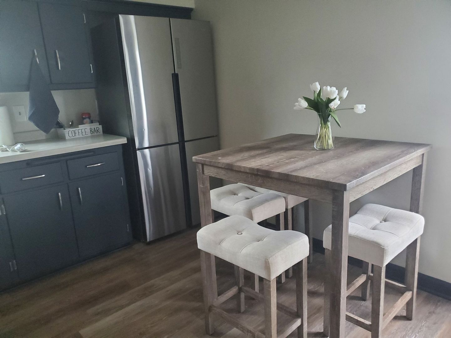 Milwaukee Apartment: S 39th St