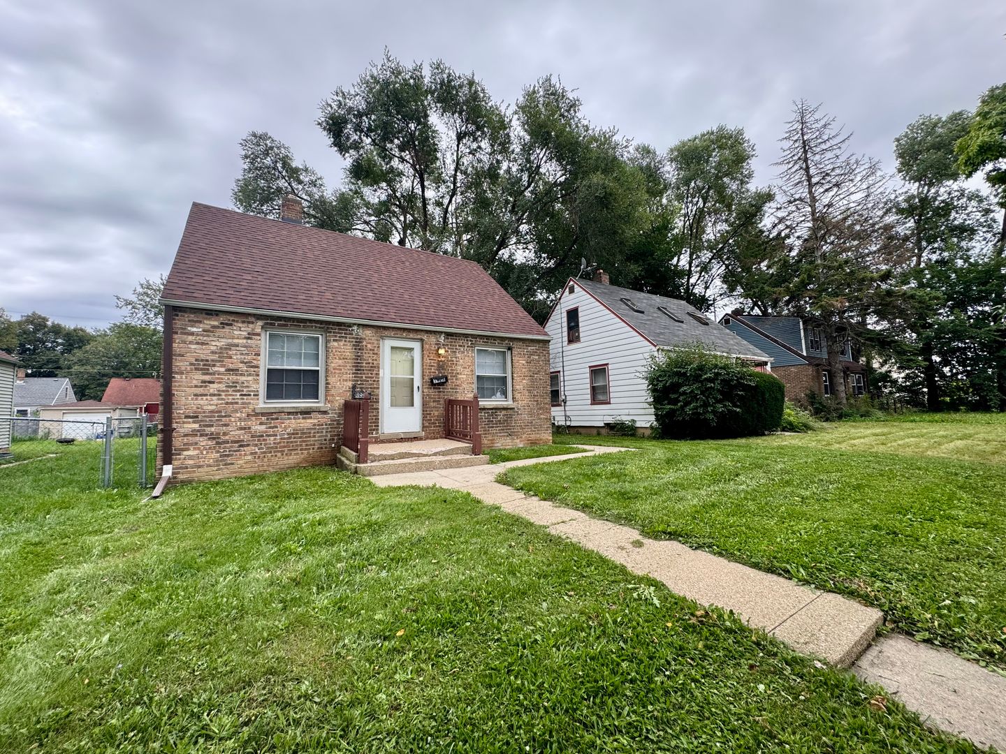 Milwaukee House: 3928 N 30th St