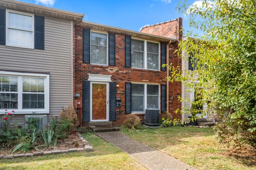 2 Bed 1.5 Bath Rental at 12520 Brothers Ave, Louisville, KY – photo 1