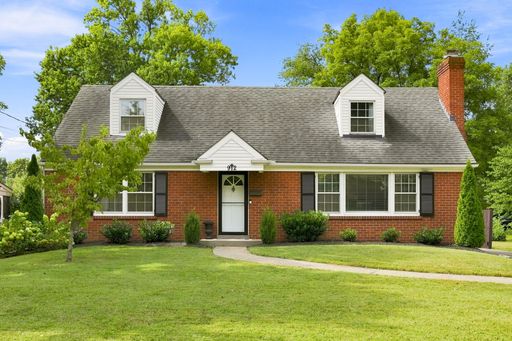 Classic St. Matthews Charm Meets Modern Living | 4 Bed, 2 Bath – photo 1