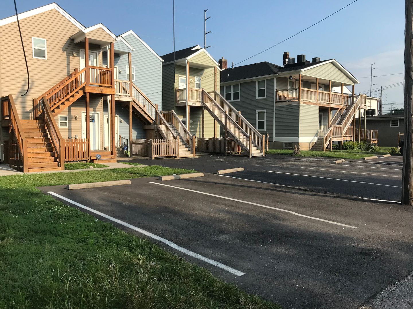 Louisville Apartment: 2719 S. 4th St.