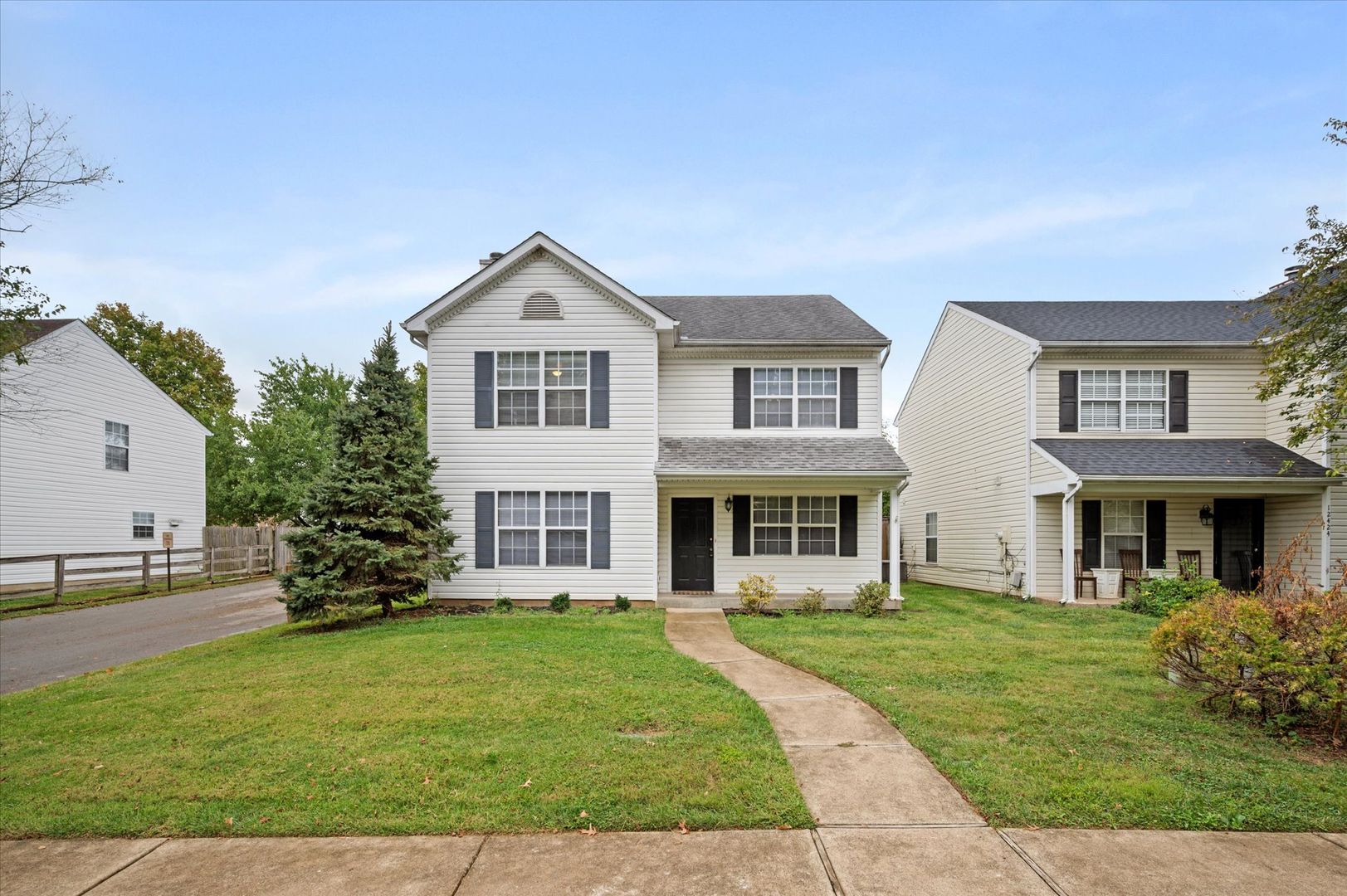 Louisville House: 12428 Brothers Ave