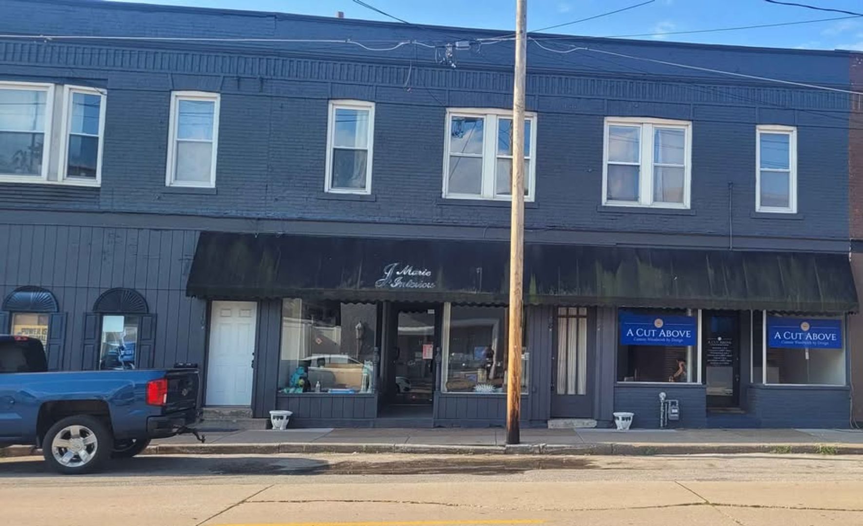 Moline Apartment: 706-710 18th Ave