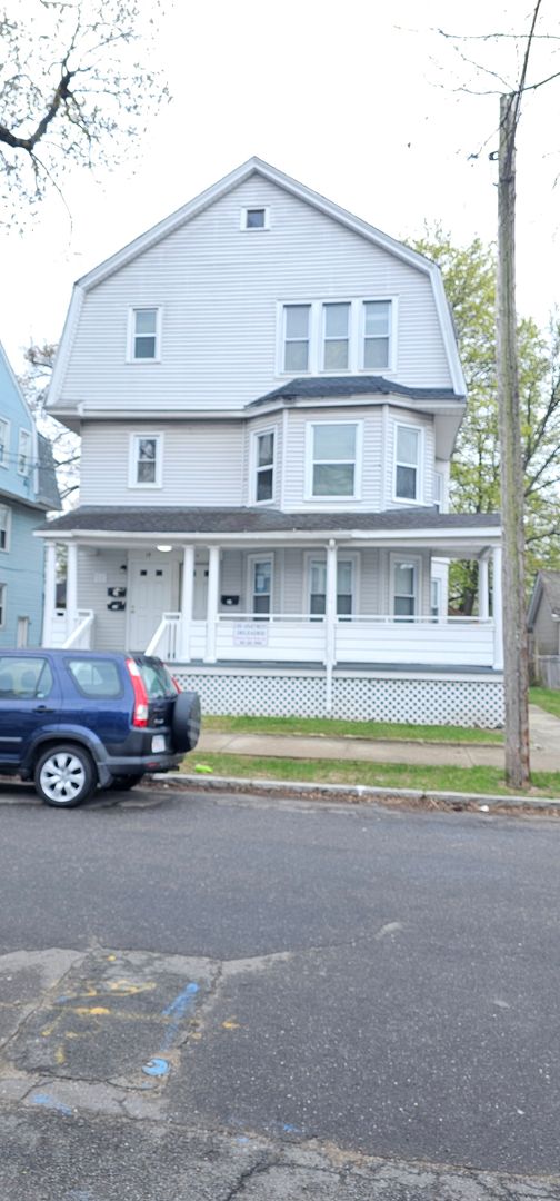 Springfield Apartment: 11-15 Fairmount Street