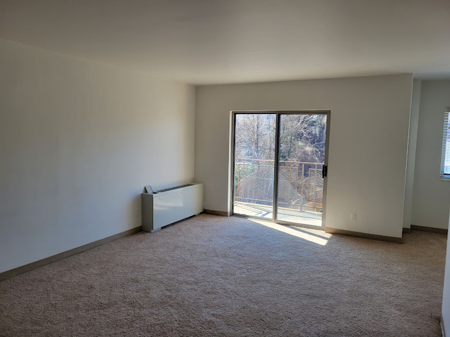 Arlington Apartment: 1220 North Pierce Street