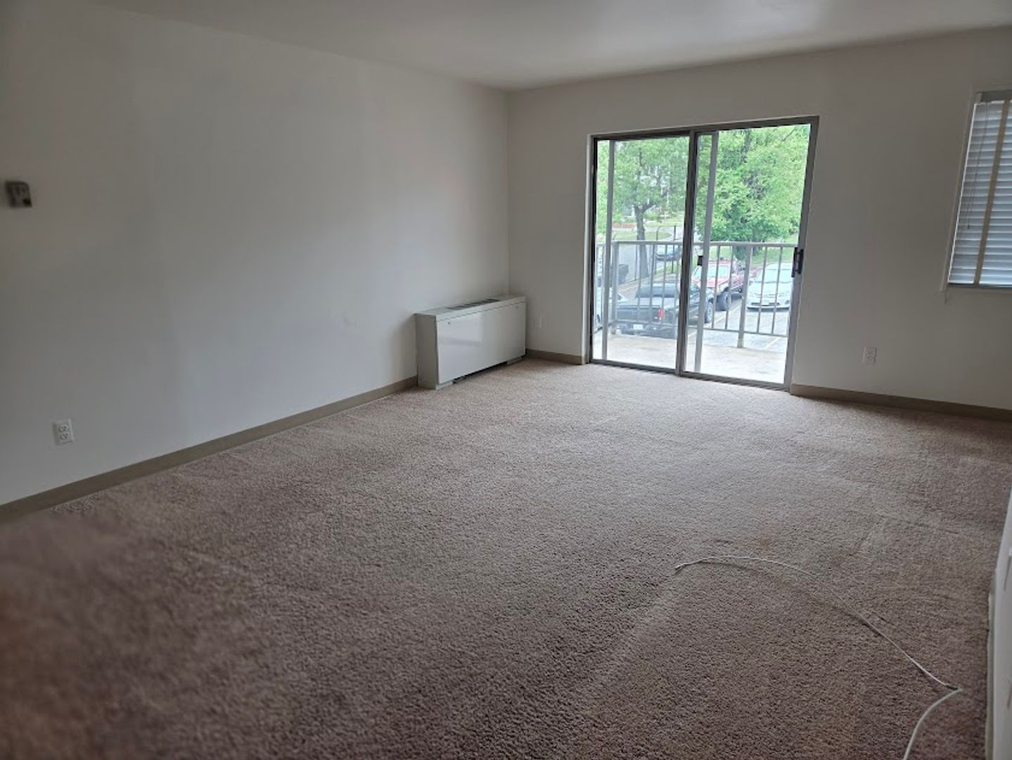 Arlington Apartment: 1530 N. 12th Street