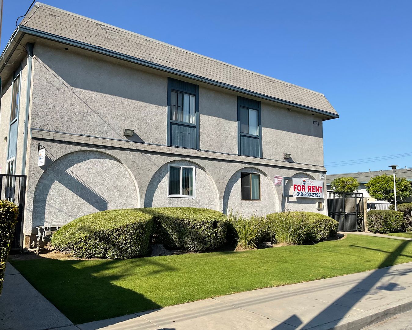 Gardena Apartment: 1737 W. 146th Street