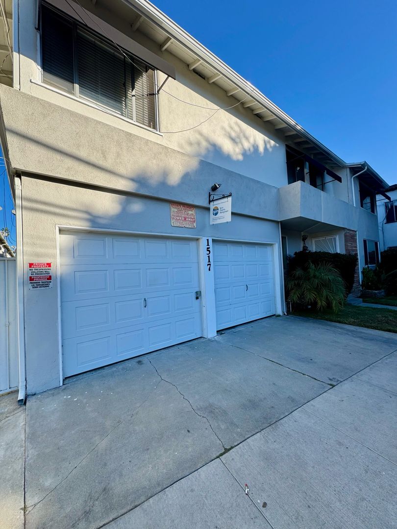 LONG BEACH Apartment: 1515-1517 E 3rd ST