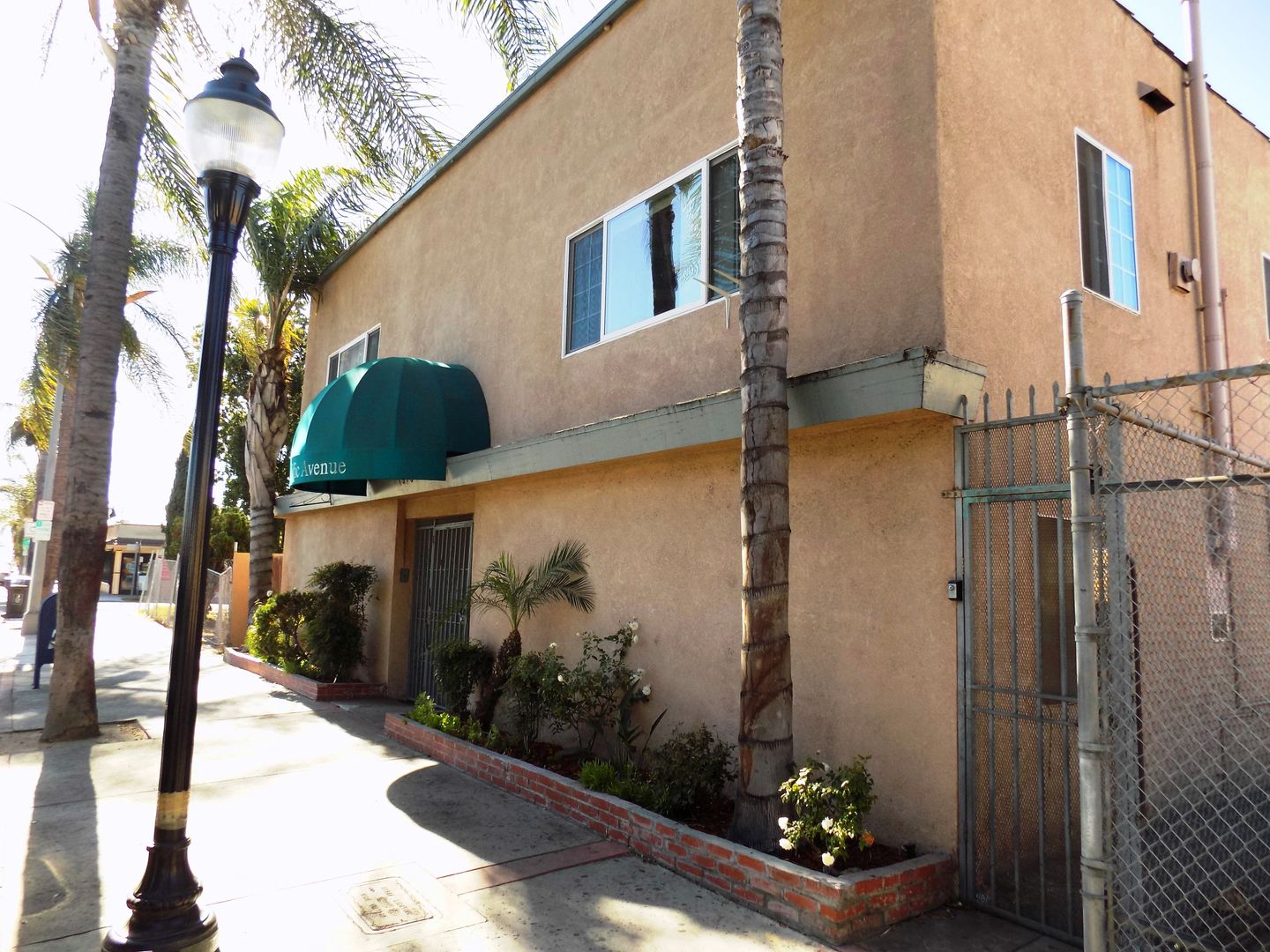 LONG BEACH Apartment: 1915 PACIFIC AVE