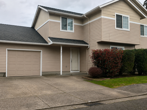 Three Bedroom Two Bath Home- Keizer – photo 1