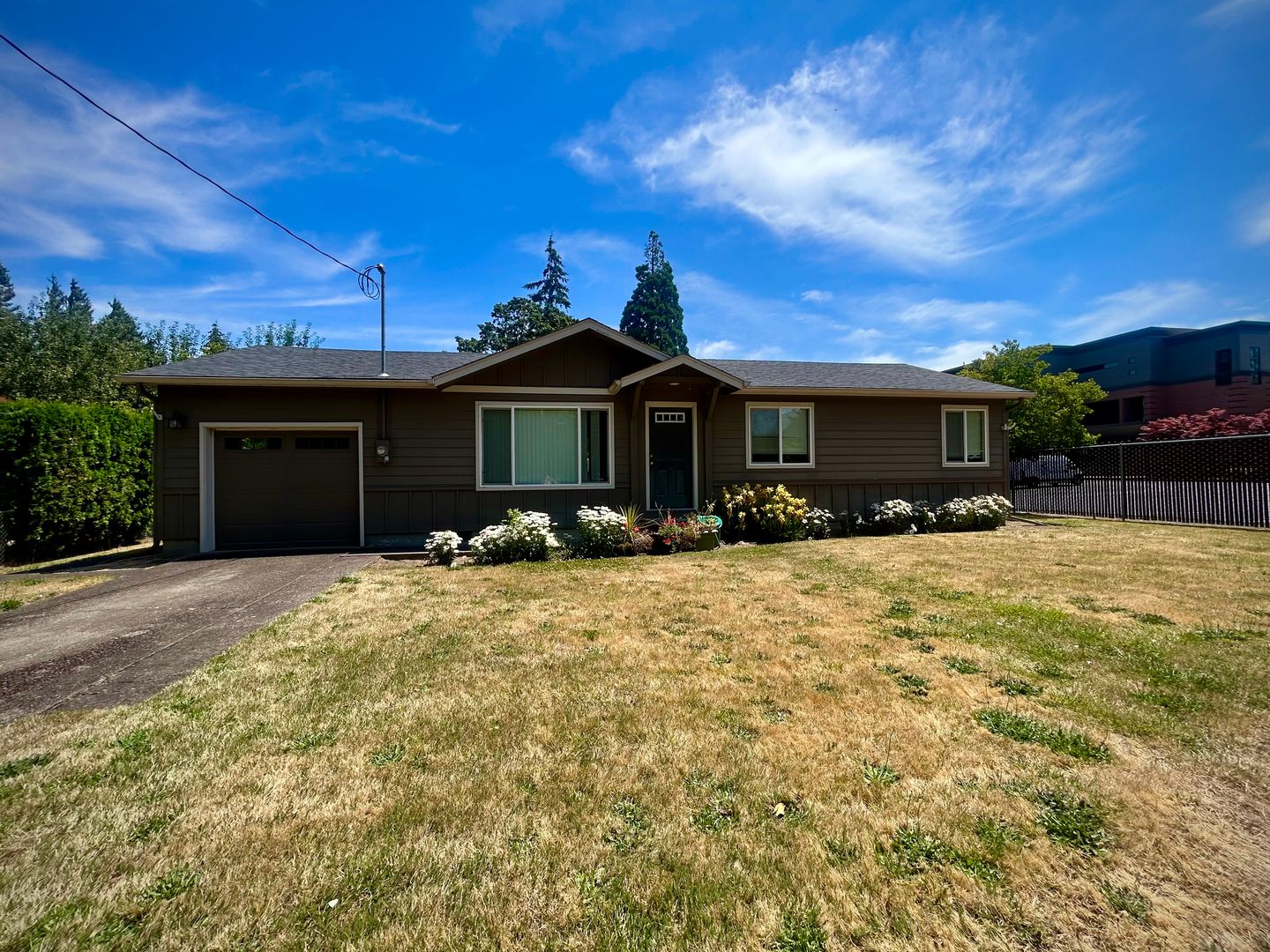 Salem House: 2640 4th St. NE