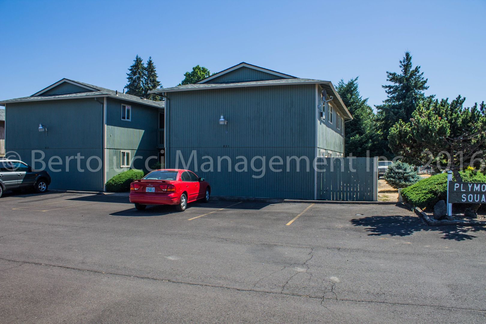 Keizer Apartment: 809-875 Plymouth