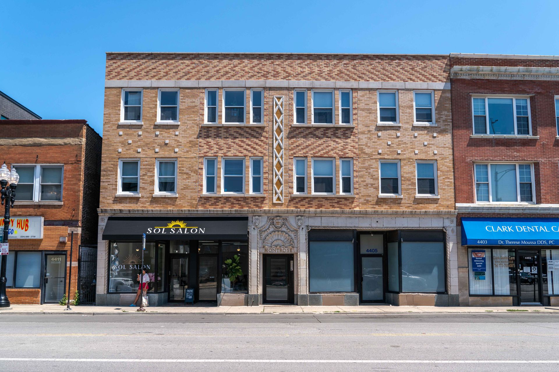 Chicago Apartment: 4405 N. Clark Street #3A