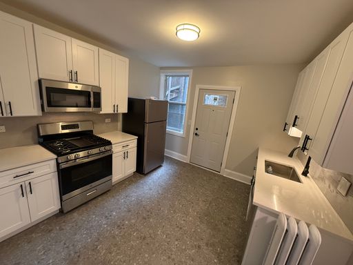6422 #3A Large Brand New 2BR with Dishwasher & In-unit laundry | Complete gut rehab | Heat, water, and trash included – photo 1