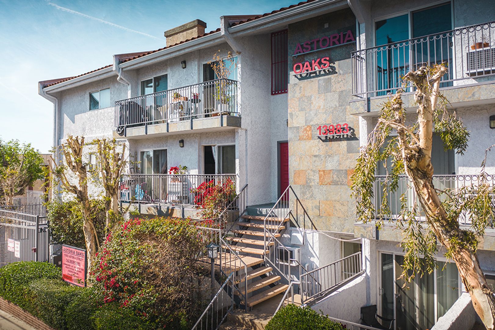 Sylmar Apartment: 13983 Astoria Street