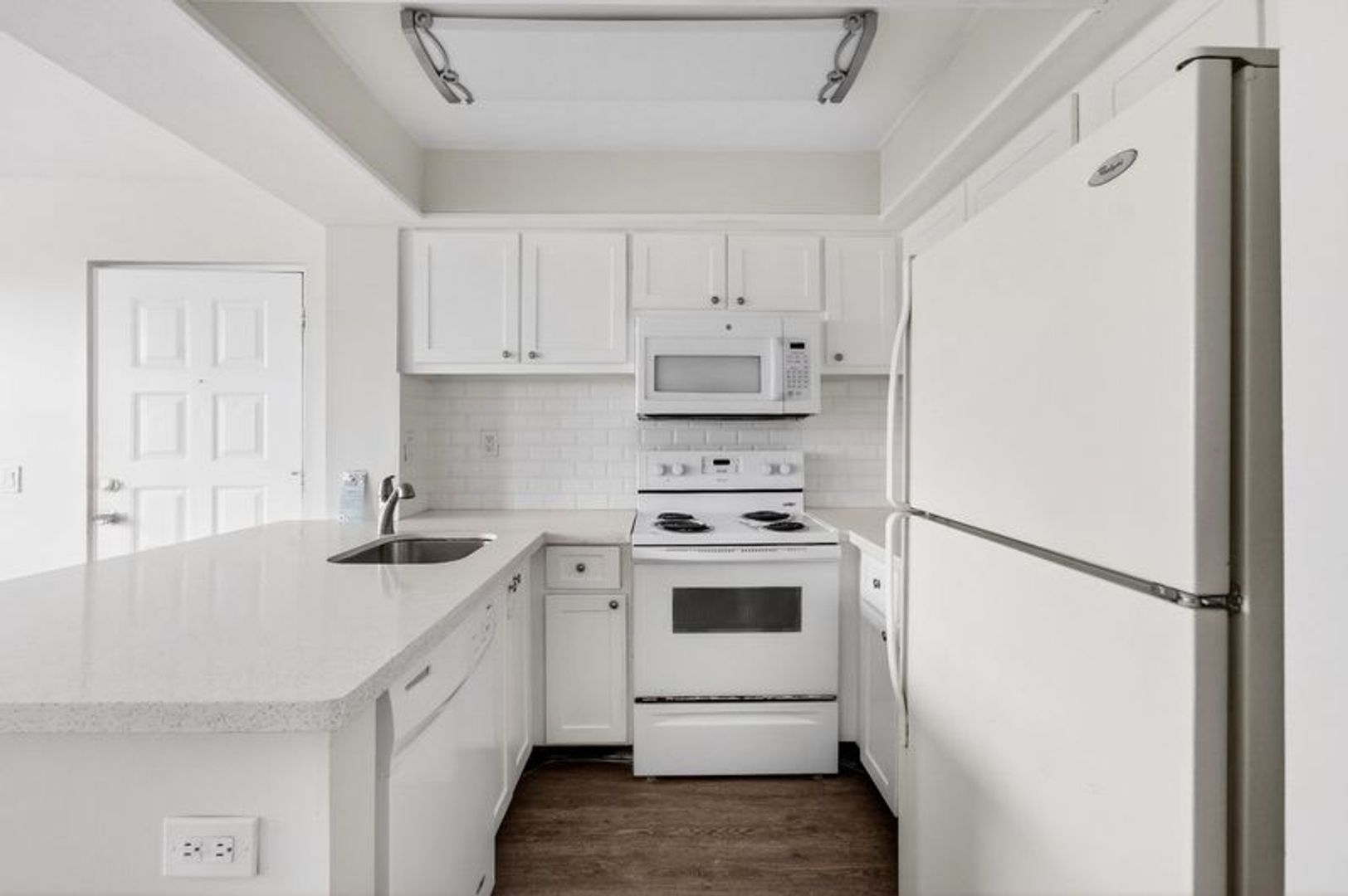 West Palm Beach Condo: 738 Executive Center Dr., #35
