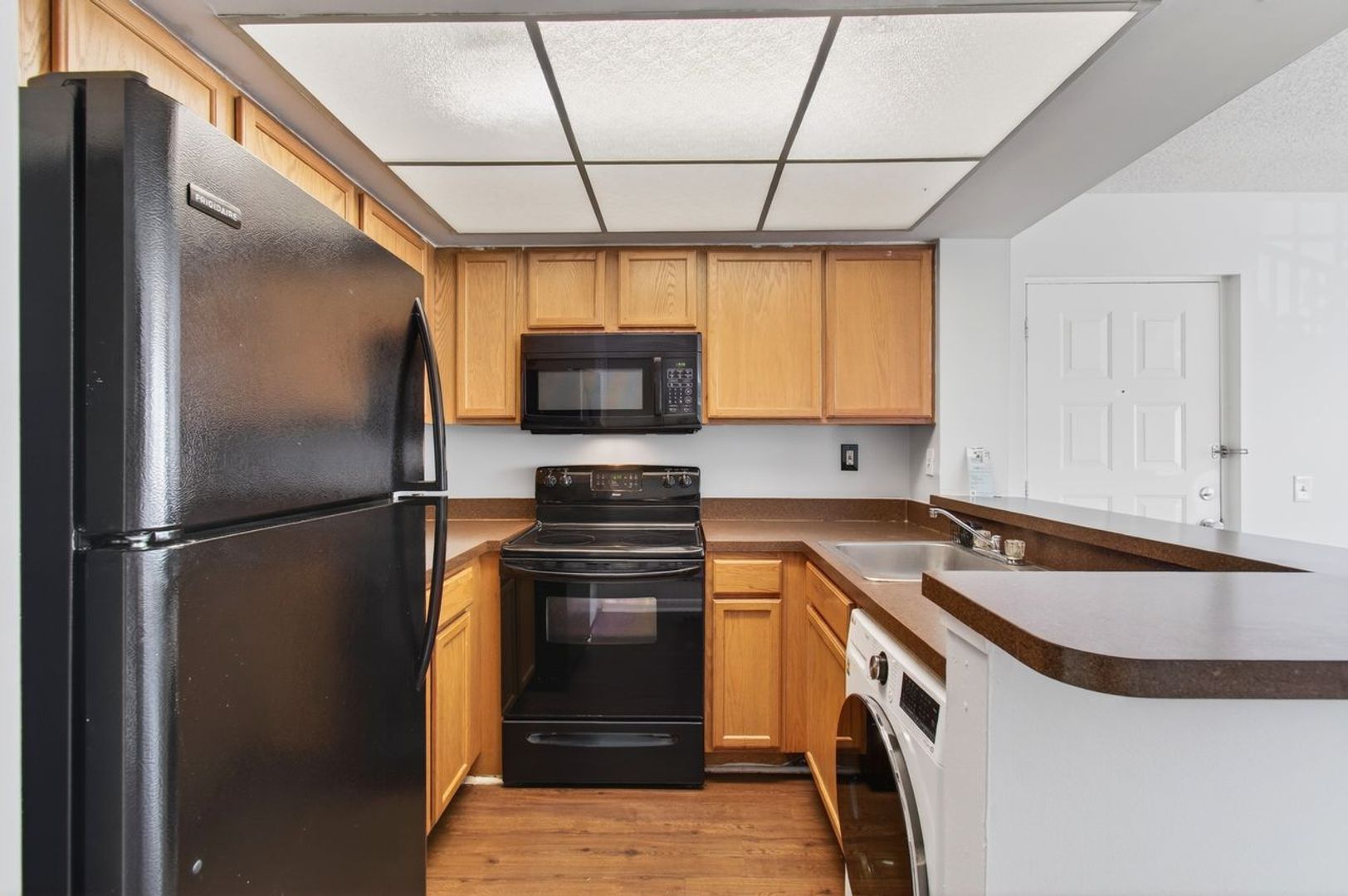 West Palm Beach Condo: 708 Executive Center Dr., #24