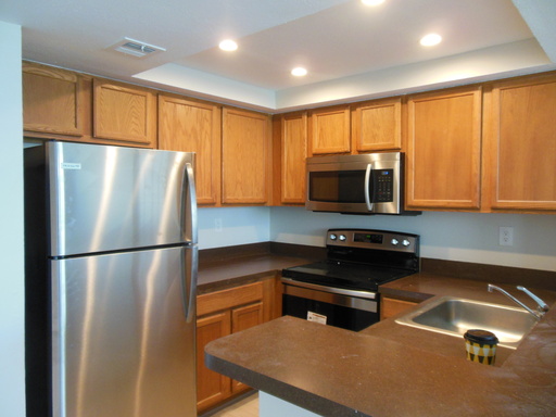 ONE BEDROOM ONE BATHROOM! WATERFRONT COMMUNITY!!! – photo 1
