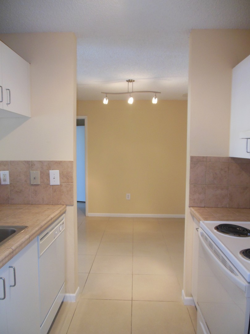 West Palm Beach Condo: 1743 Village Boulevard