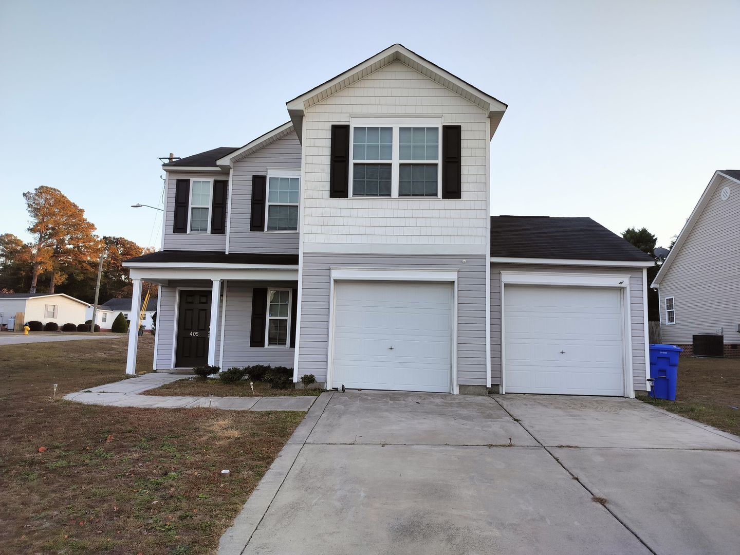 Fayetteville House: 405 Holman St.