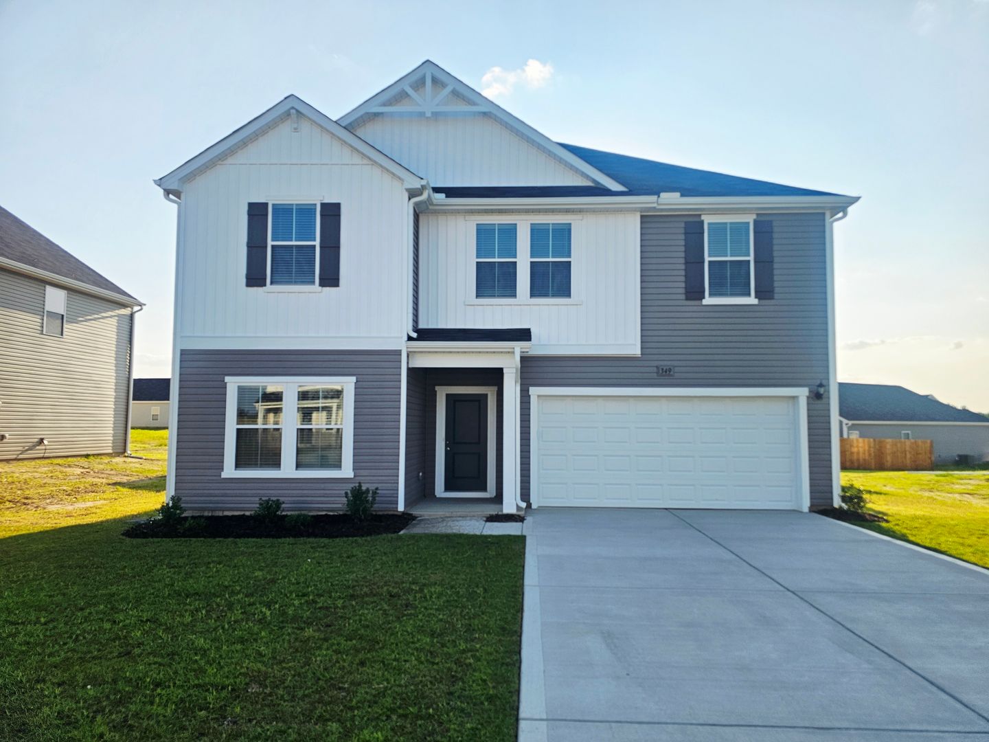 Raeford House: 349 Wicklow Lane