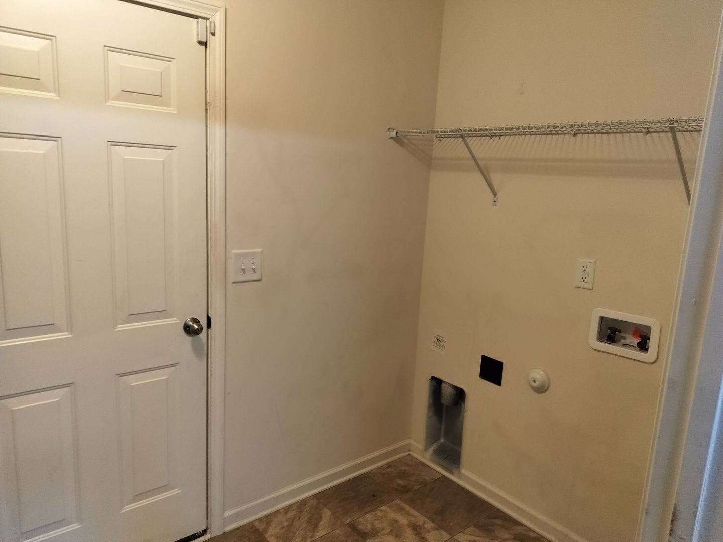 405 Holman 9 of 12