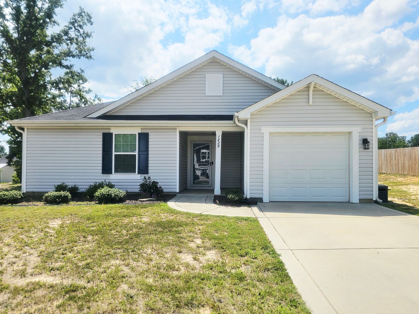 Fayetteville House: 1420 Demila Drive