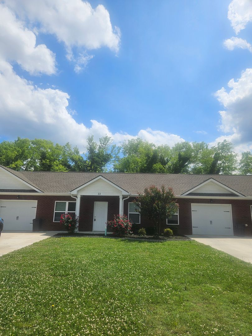 Rossville Apartment: Ann Drive Best Land