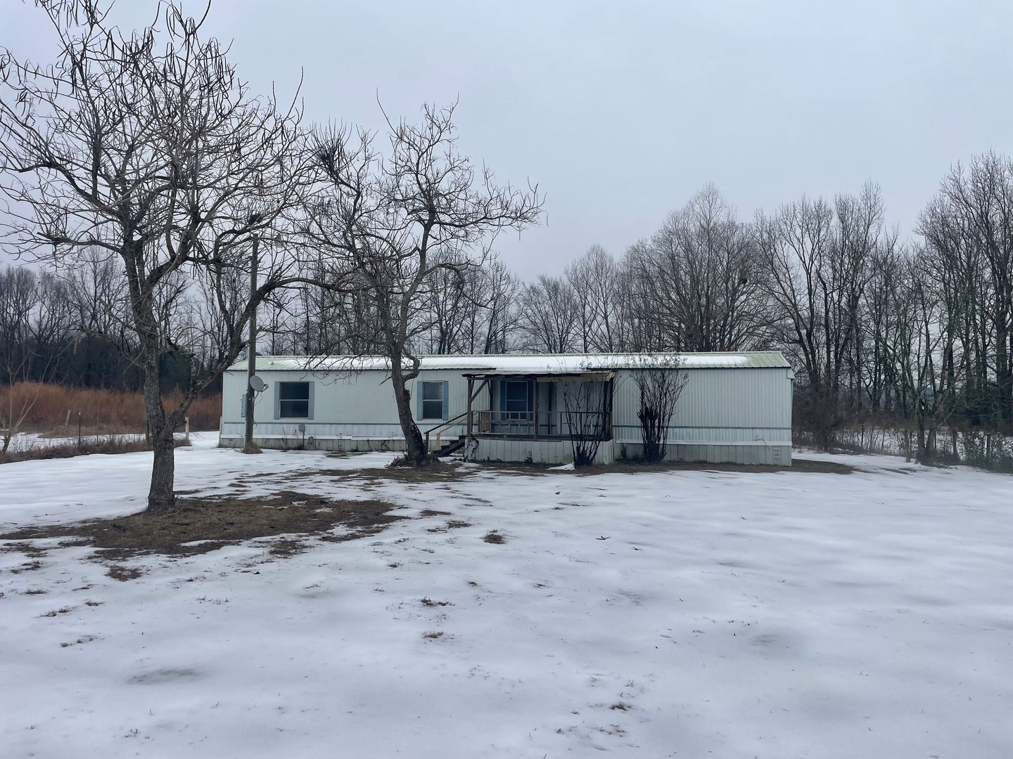 Lonoke Apartment: 345 Joyner Loop