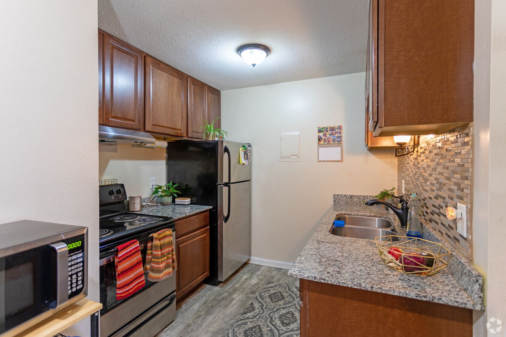 St. Paul Apartment: 1164/1184 Mackubin Street