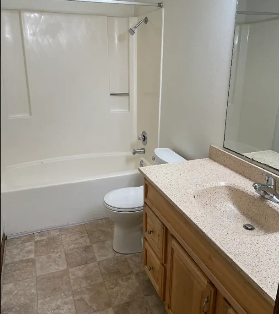 Bloomington Apartment: 7942-7972-18thAVE Bloomington Ave S