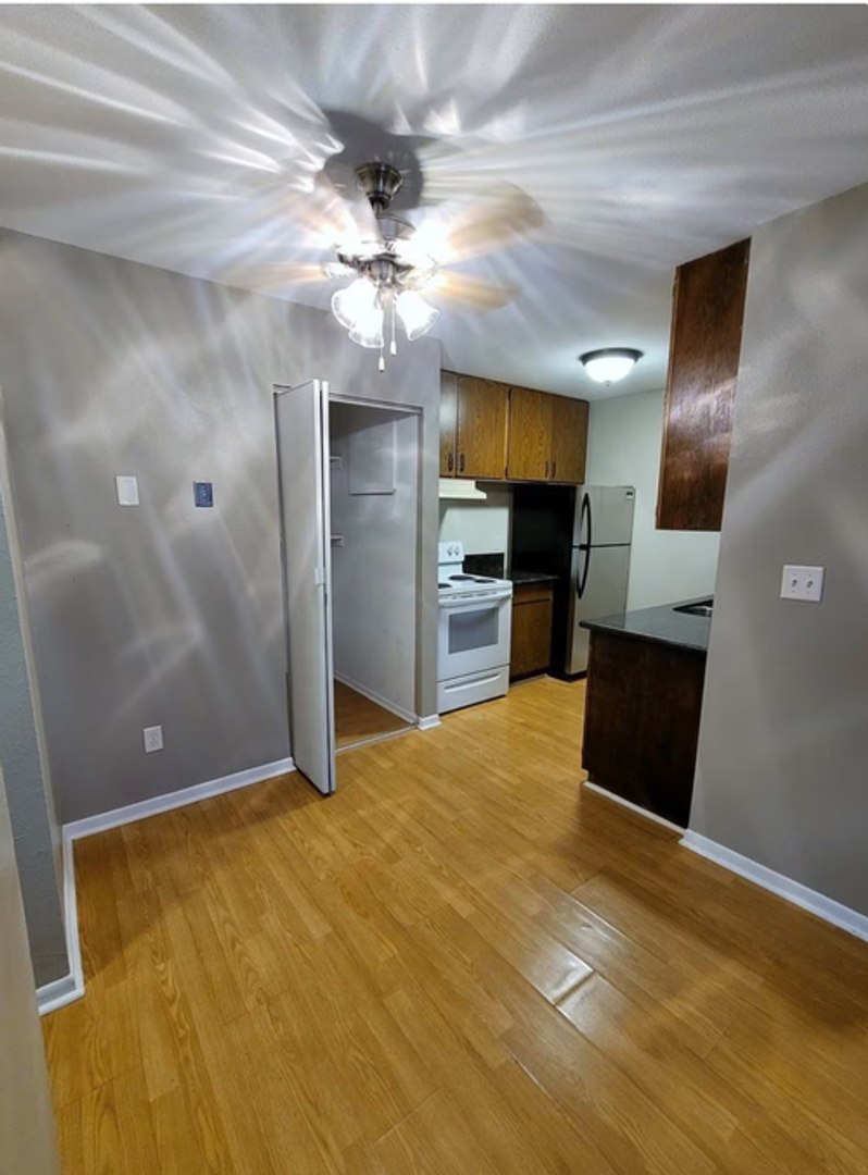 St. Paul Apartment: 1164/1184 Mackubin Street