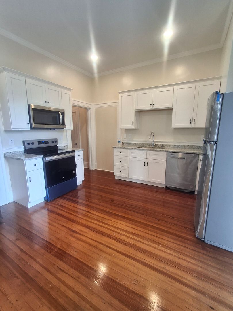 Fort Oglethorpe House: 209 Barnhardt Circle