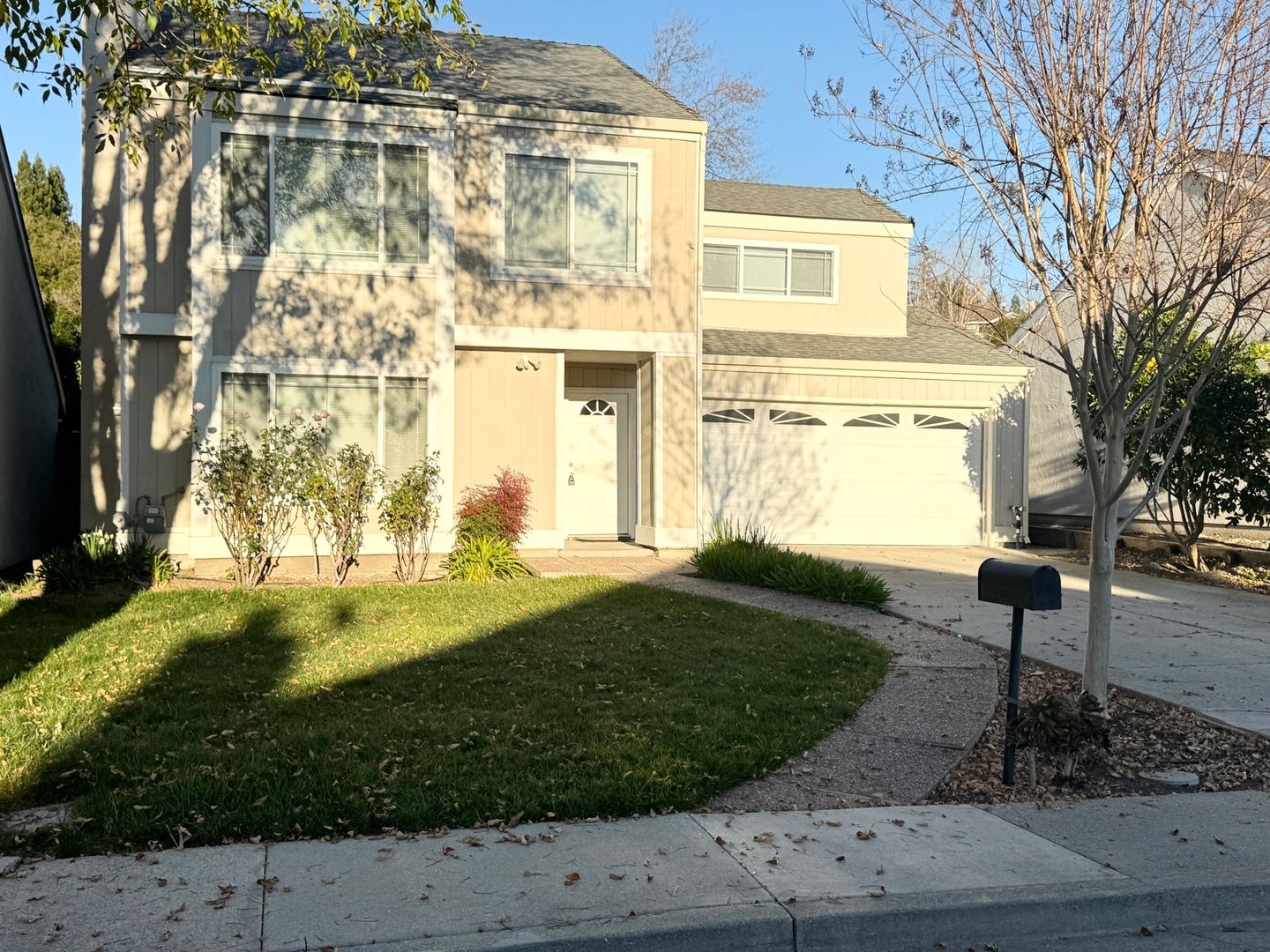 San Ramon Condo: 378 Meadowood Cir