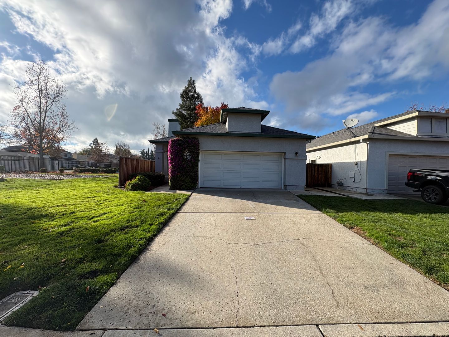 Brentwood House: 725 Rocky Creek Ter