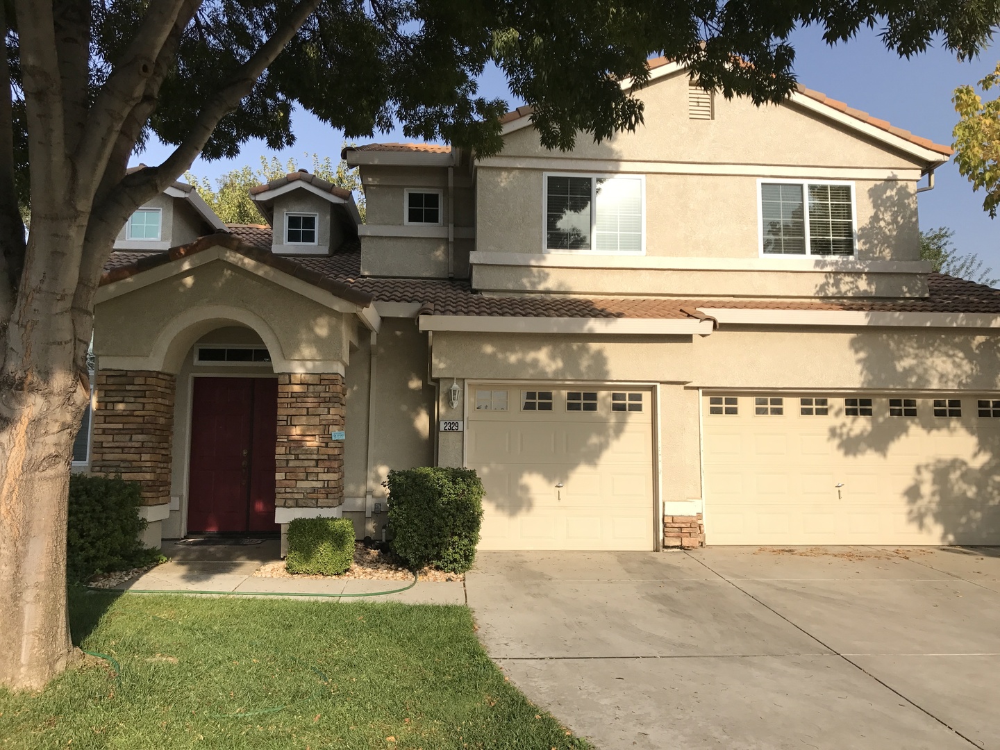 Tracy House: 2329 Carol Ann Drive