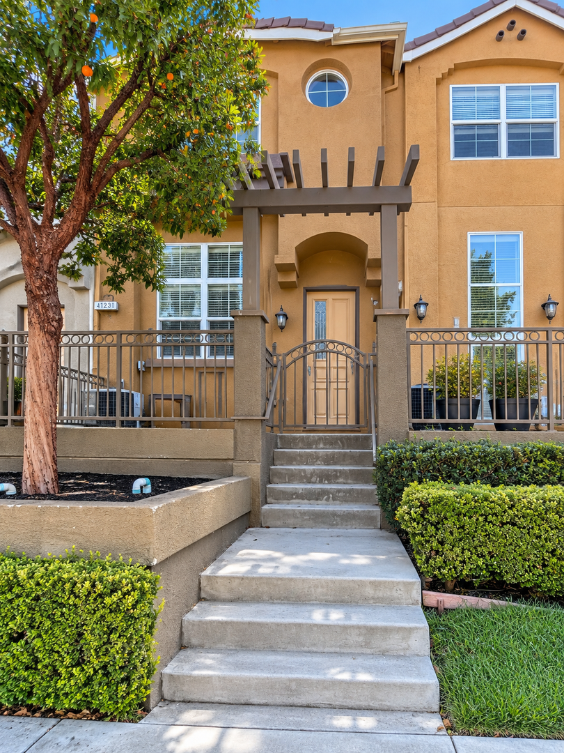 Fremont House: 41911 Cerchio Terrace