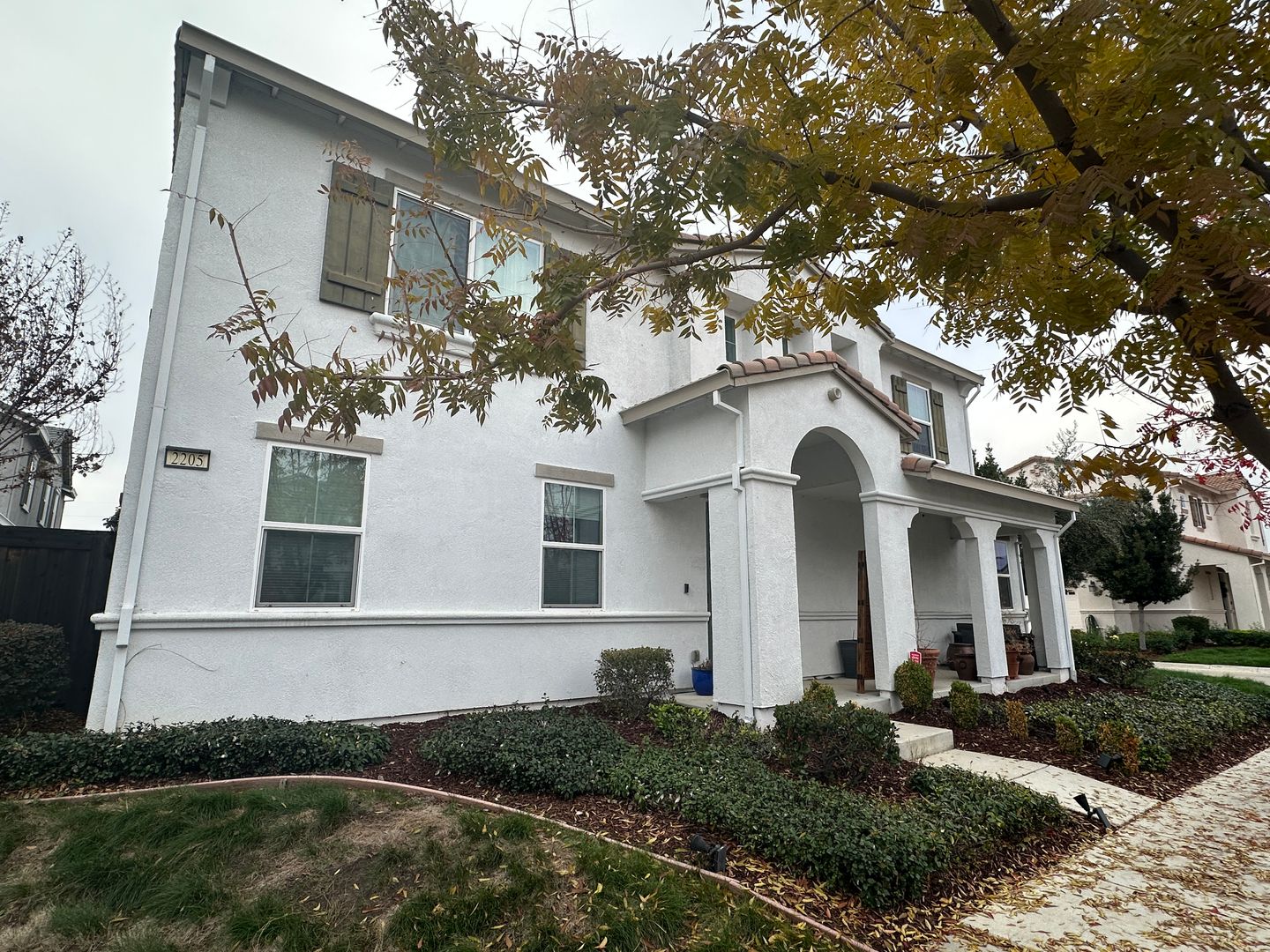 Brentwood House: 2205 Salice Way