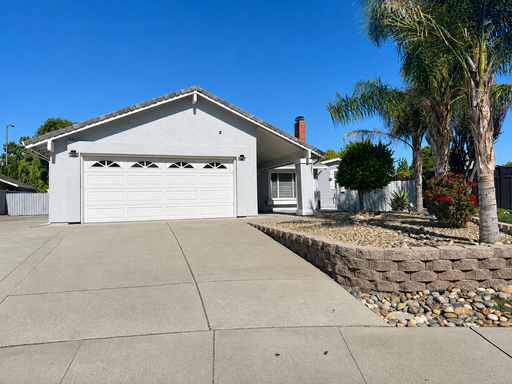 4‑Bedroom Livermore Home with Private Yard Area & Separate ADU Access – photo 1