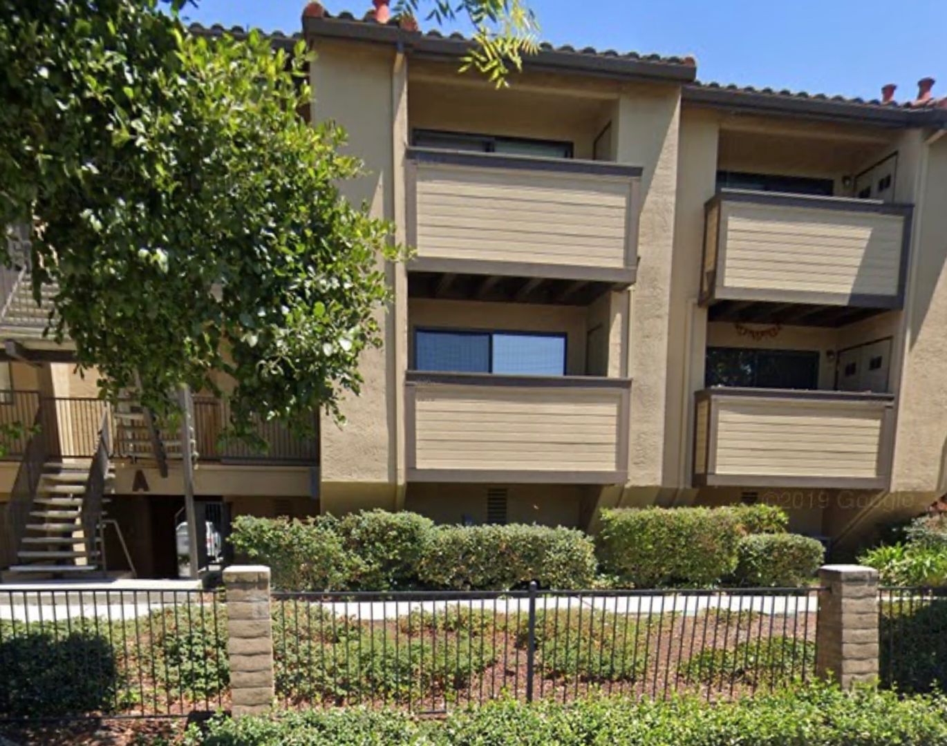 Fremont House: 46875 Shale Cmn.