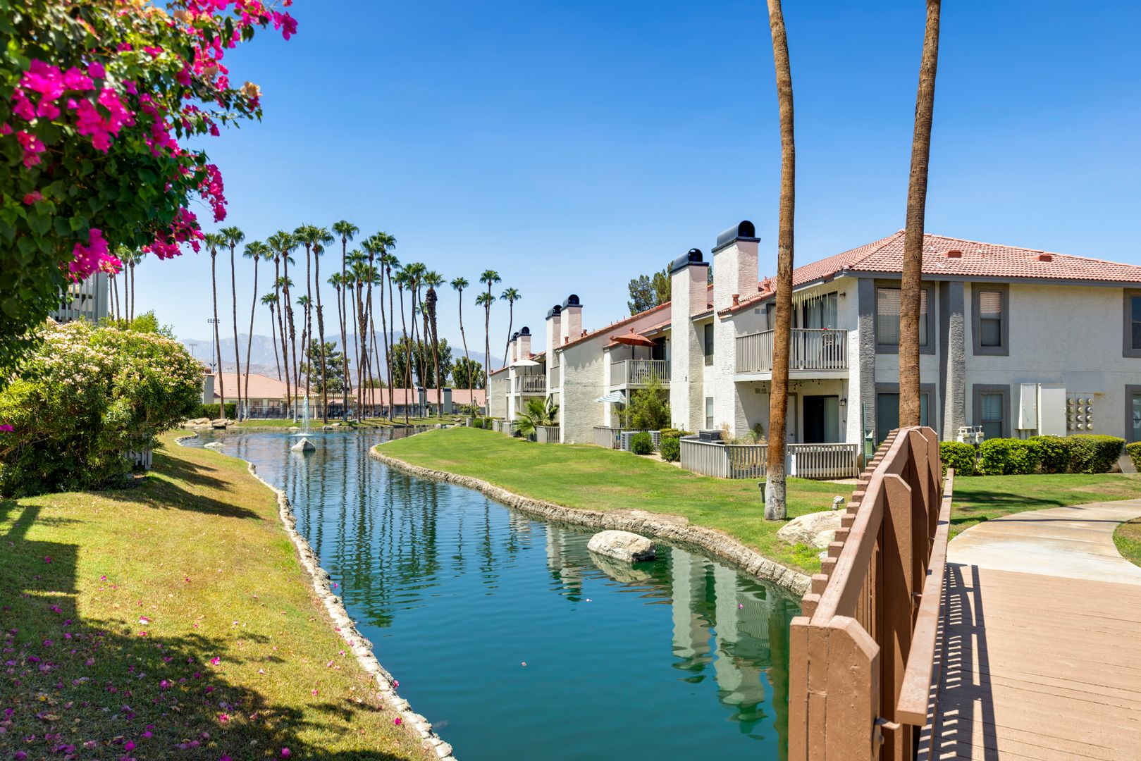 Palm Desert Condo: 43376 Cook St Unit 84