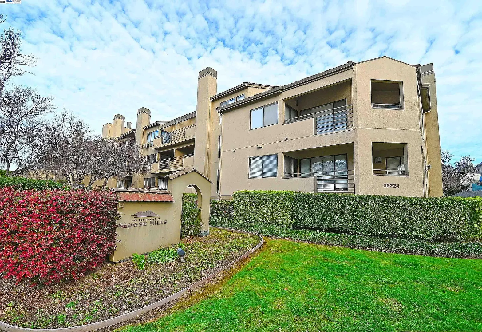 Fremont House: 39224 Guardino Dr