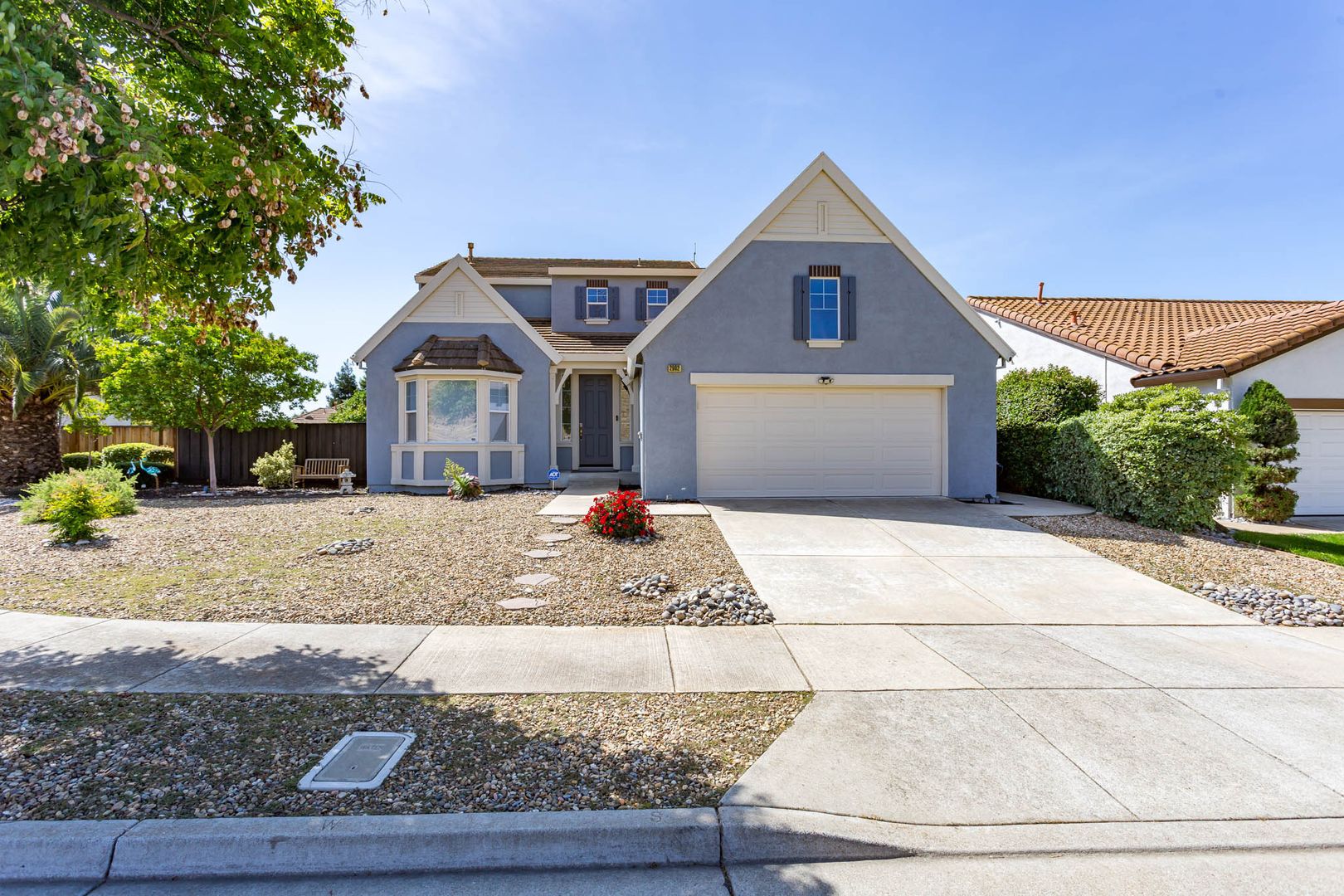 Brentwood House: 2902 Haddington Ct