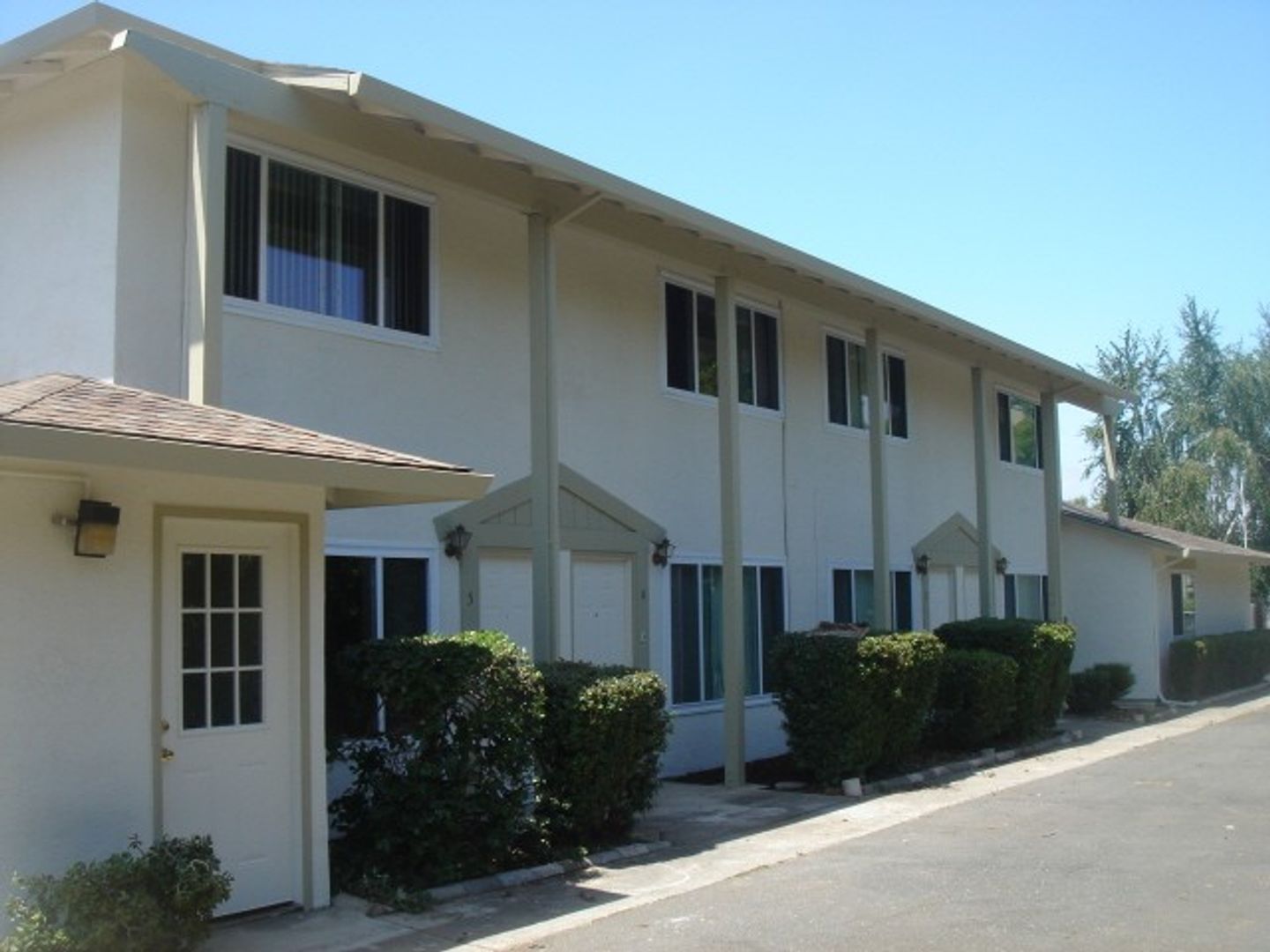 Fremont Apartment: 4560 Thornton Ave.