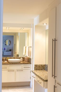 1411 N Sunrise Way #21, Palm Springs, CA 92262